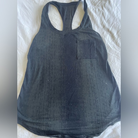 Lululemon Racerback Tank - size 6 - Picture 1 of 2